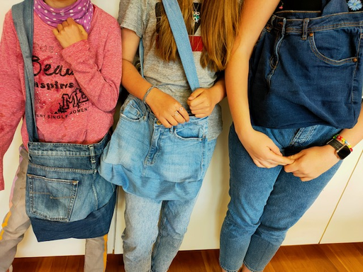 Tasche aus Secondhand Jeans