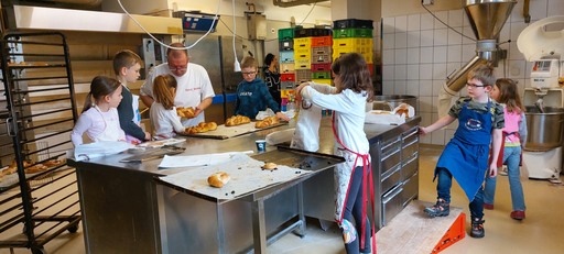 Backen in der Bäckerei