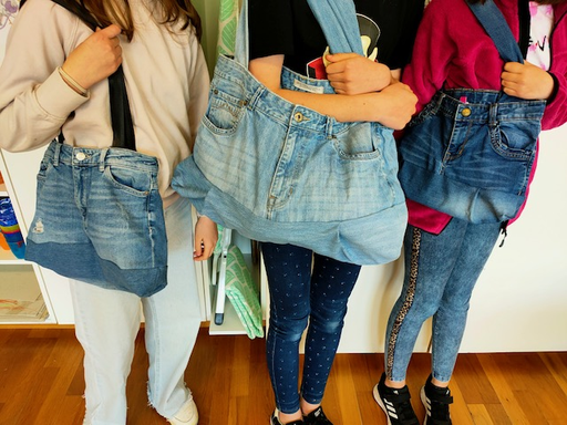 Tasche aus Secondhand Jeans